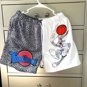 Athletic but comfortable stylish Space Jam shorts